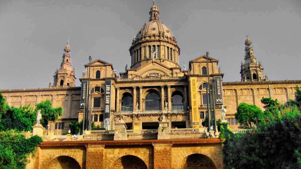 Cómo influencers de LinkedIn en Chile colaboran con marcas de India