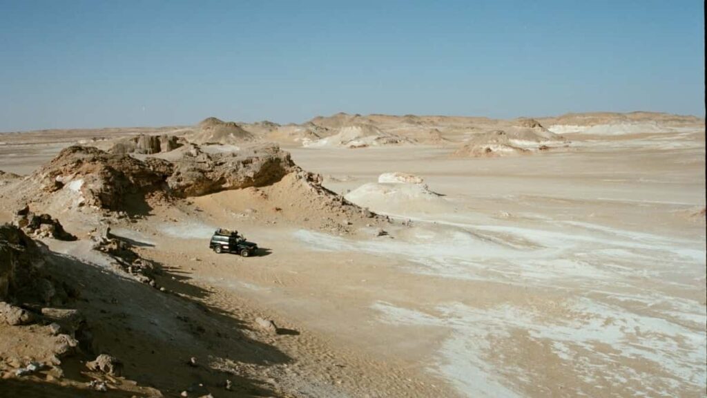 Guia practica para creadores chilenos: como usar Clubhouse y tacticas reales para entrar en campanas de Jordan Brand y otras marcas top.