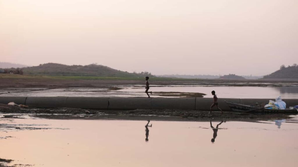 Guia practica para creadores en Chile que quieren llegar a marcas armenias por Discord y colaborar en reviews de funciones de videojuegos.