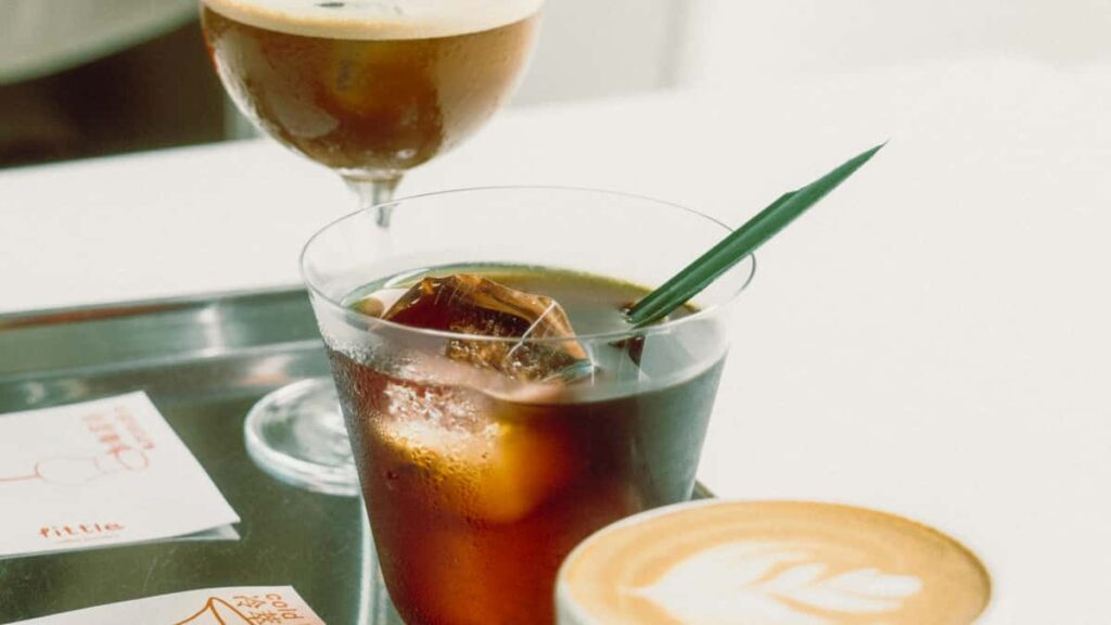 Guia practica para creadores en Chile: tacticas reales para contactar marcas chinas en Twitter, que decir, riesgos y como aumentar chances de recibir muestras gratis.