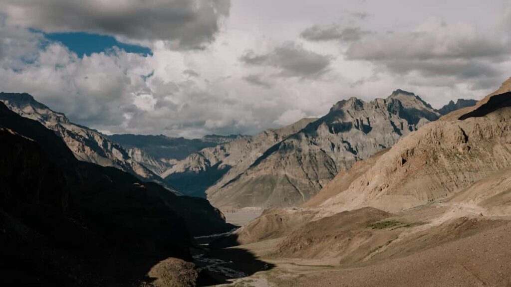 Guia practica para anunciantes en Chile: como encontrar y activar creadores en Rumble (Georgia) para lanzar juegos moviles como Immortals Revenge.