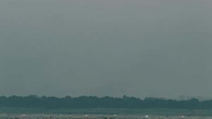 Guia practica para creadoras en Chile que quieren conectar con marcas de belleza en Pakistan via WeChat: pasos, mensajes tipo, herramientas, riesgos y como cerrar colaboraciones.